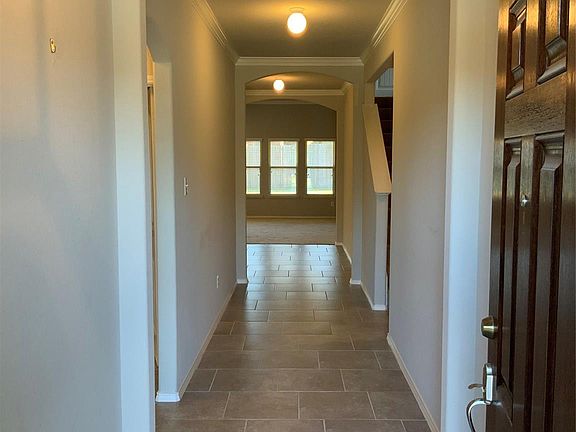 4th image of 12000 Clearpoint Ct