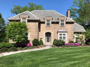1032 Clifton Hills Ave, Cincinnati, OH 45220