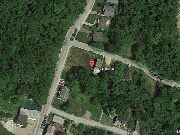 2nd image of 1909 Biegler St
