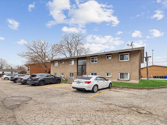 2nd image of 2350 Queensway Dr #3