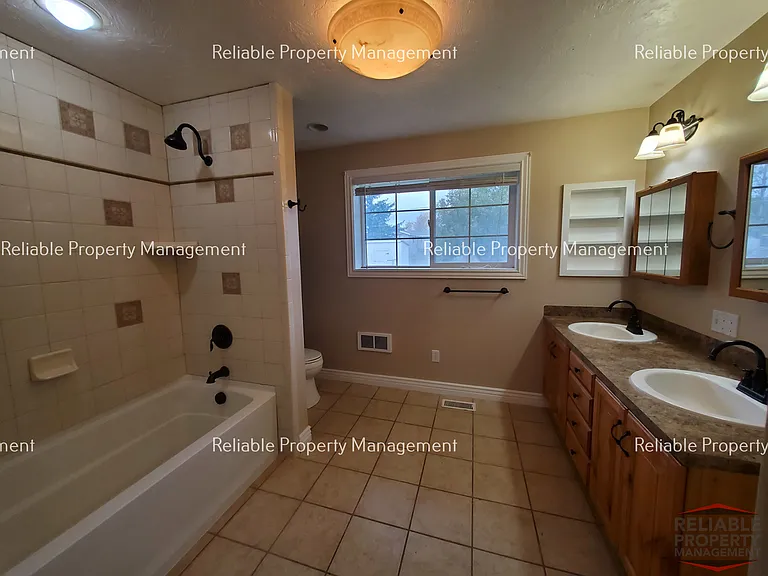 5137 E Free Ave — Photo 8