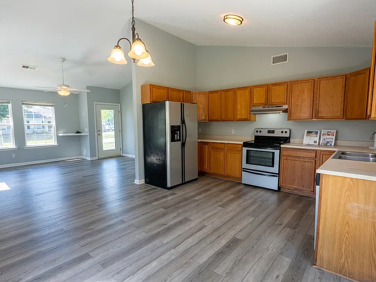 43 Southern Magnolia Dr — Photo 1