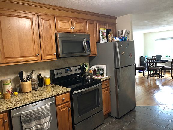 2nd image of 403 Washington St