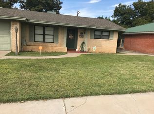 1014 E Waco St, Kermit, TX 79745