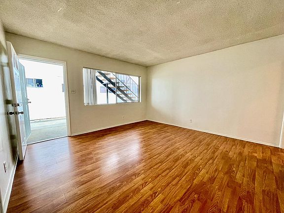 5th image of 4350 W 142nd St APT C