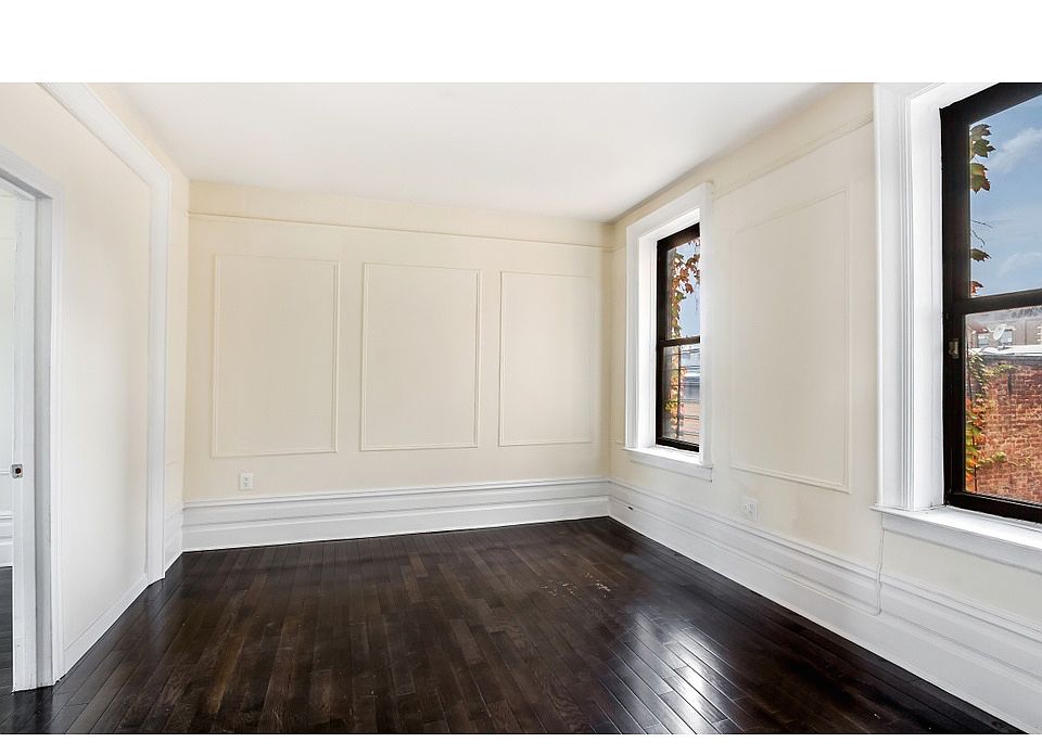 2nd image of 1400 Dean St APT A