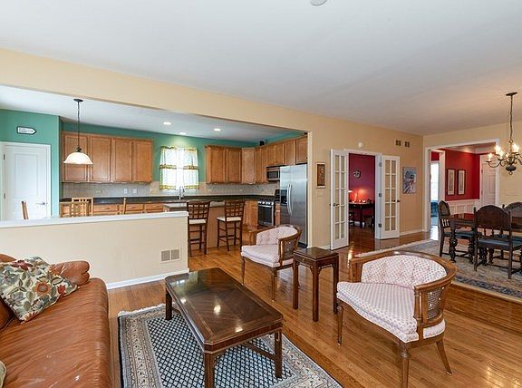 4th image of 13318 Strandhill Dr