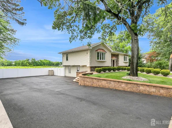 154 Devoe Ave, Spotswood, NJ 08884