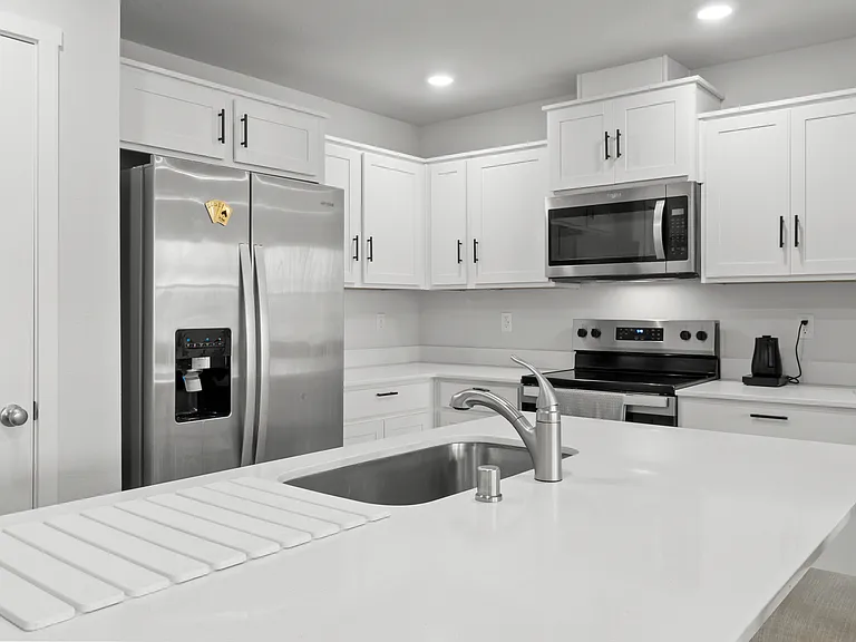 10213 NE 79th Ct — Photo 8