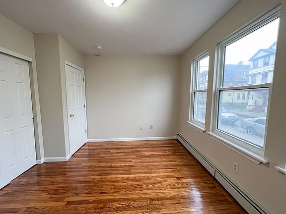 2nd image of 15 Dorothy St #15A2