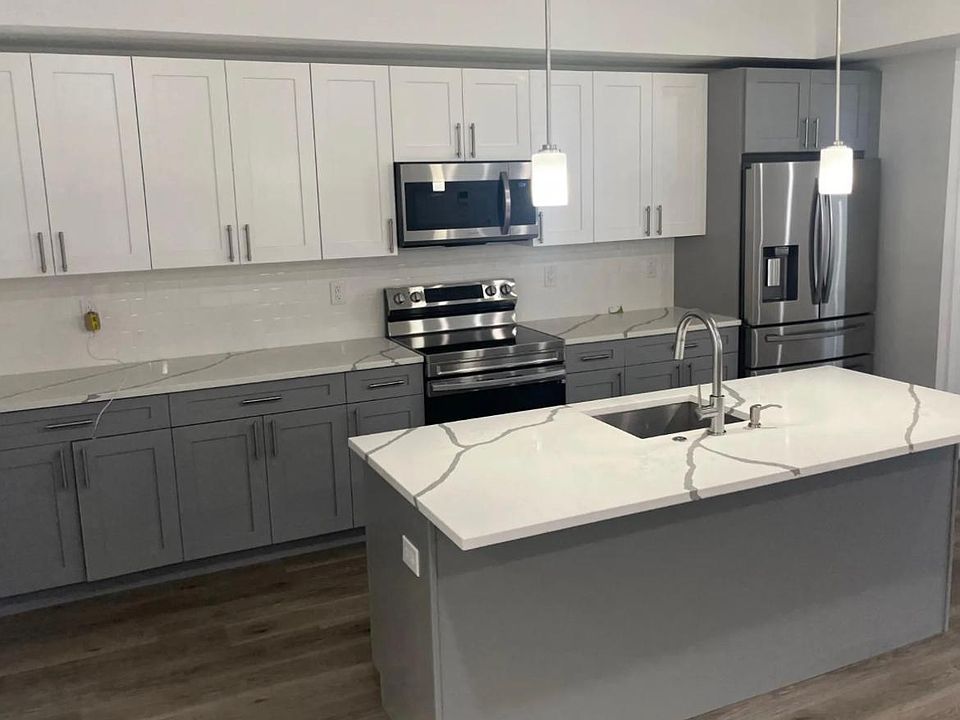1st image of 1727 W Susquehanna Ave #1