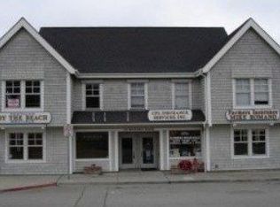 235 Rockaway Beach Ave STE 4, Pacifica, CA 94044