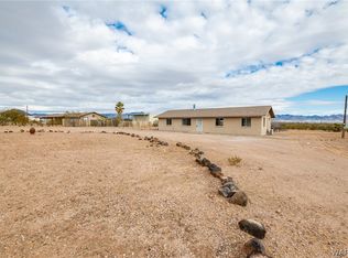 4890 N Escuela Rd, Golden Valley, AZ 86413