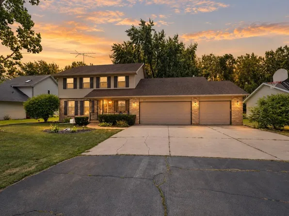 1029 Highland Park Rd, Neenah, WI 54956
