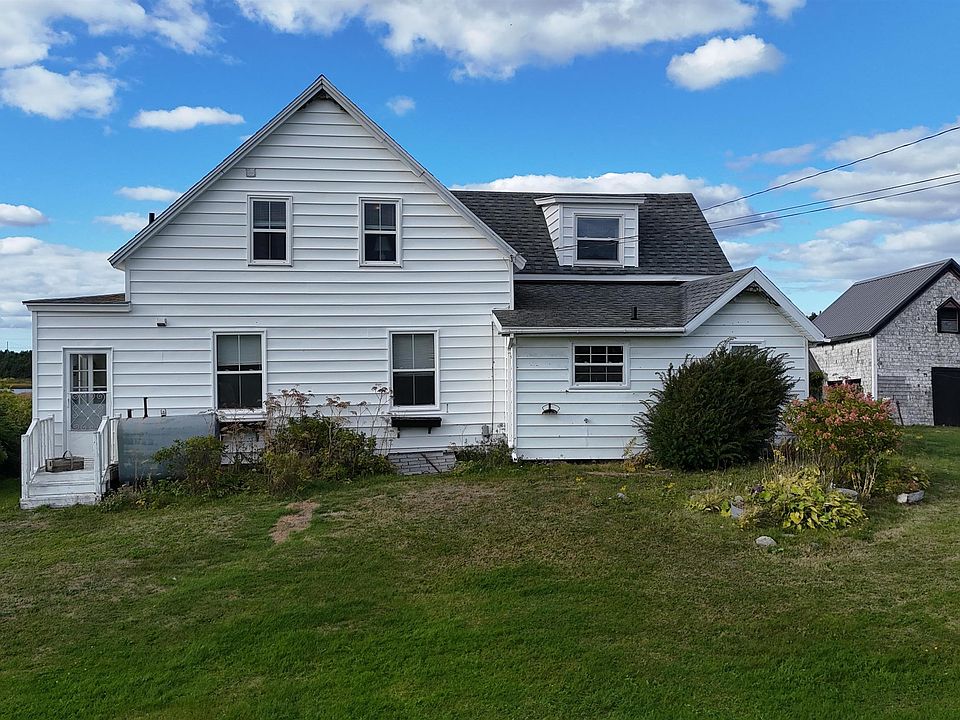 1st image of 68 Mombourquette Rd