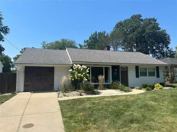 327 W Washington St, Columbia, IL 62236