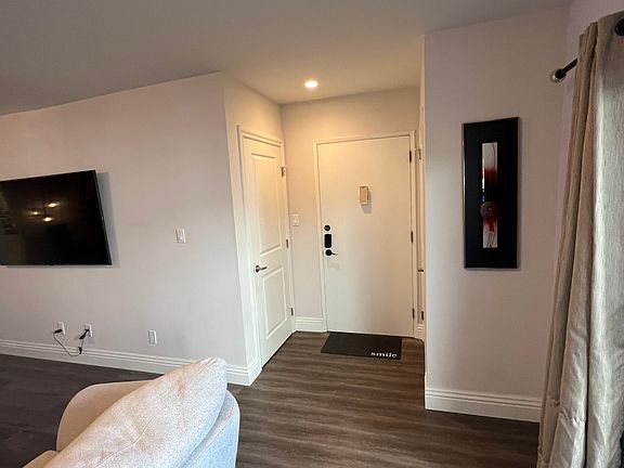 4th image of 5974 Buckingham Pkwy Unit 305