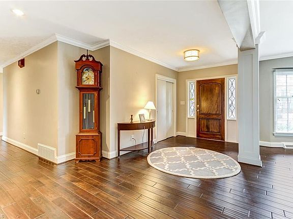 2nd image of 3814 Dogwood Dr