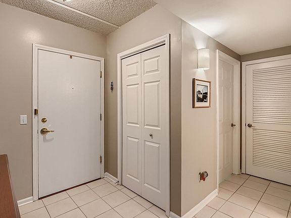 4th image of 200 W Campbell St Unit 412