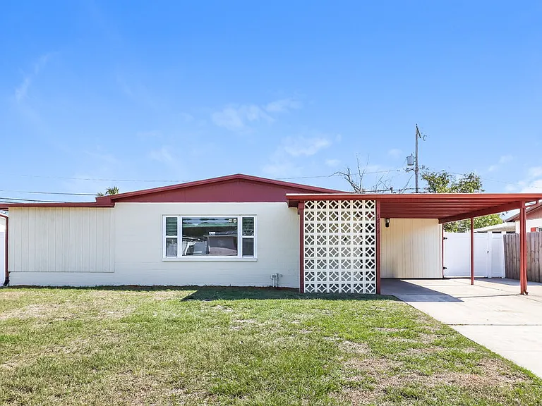 5615 Larimer Dr — Photo 1