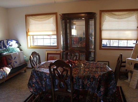 3rd image of 219 Lambert Hills Blvd