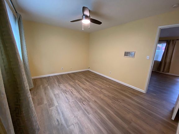 3rd image of 360 Bellerose Dr APT 2