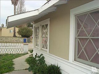 3rd image of 5136 Primrose Dr
