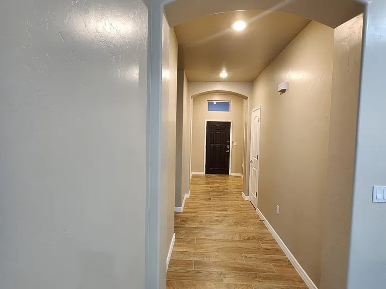 874 Blue Park Ave — Photo 7