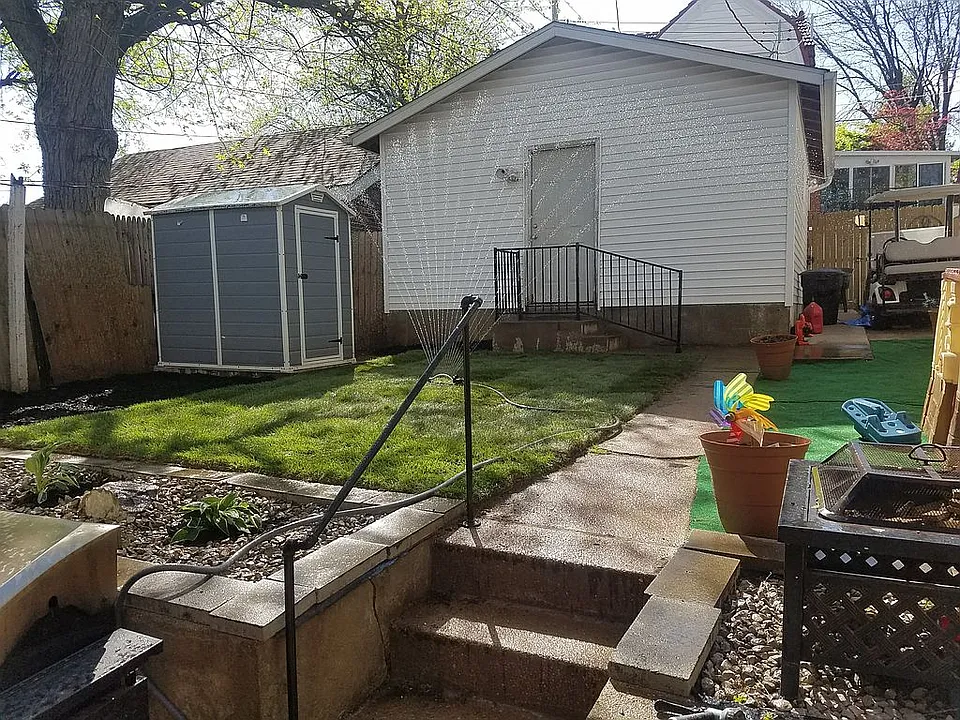 backyard/detached garage