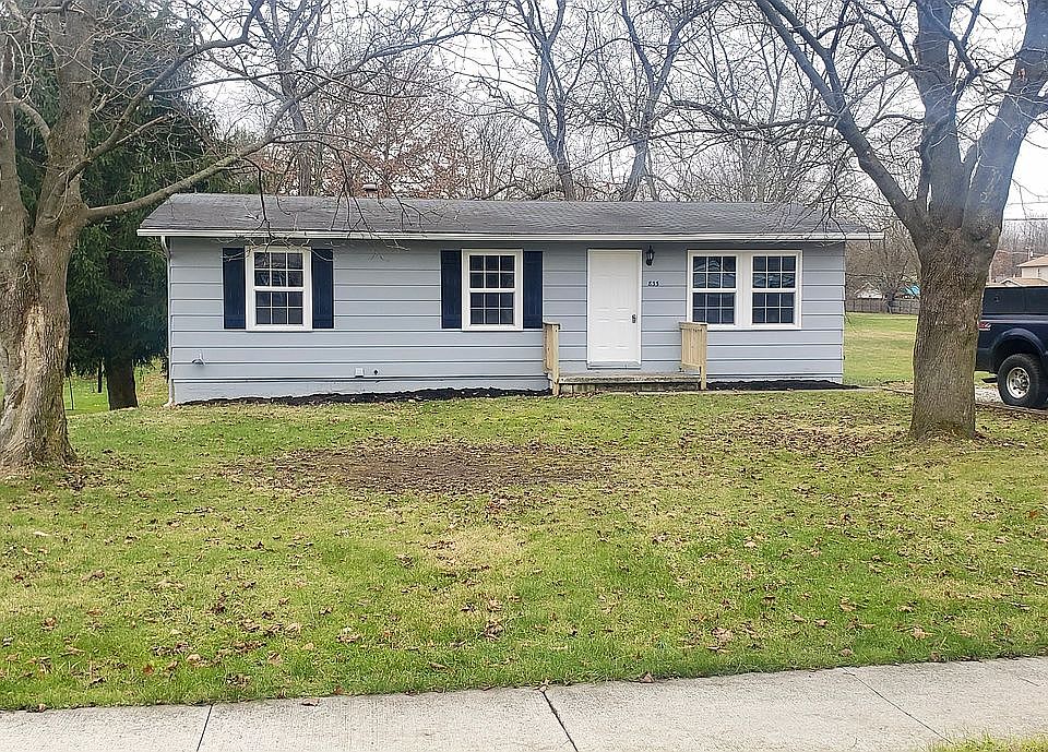 1st image of 833 Buckeye St