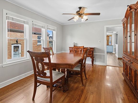 4th image of 7620 W Rascher Ave