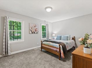 320 Holland Glen St, Fuquay Varina, NC 27526
