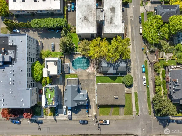 215 W Kinnear Place, Seattle, WA 98119