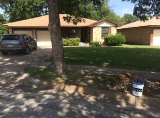 1934 Houghton Rd, Dallas, TX 75217