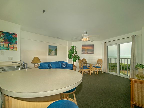 2nd image of 500 Burton Dr #3402