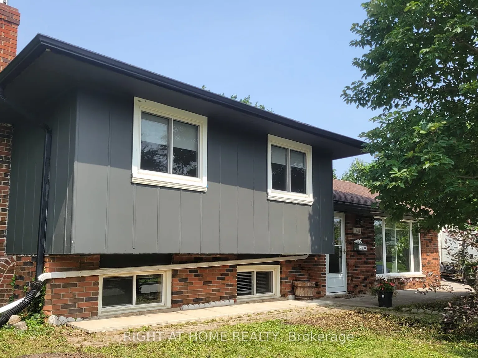 3 bed, $3,450 — Photo 2