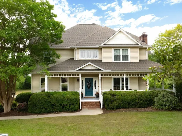 106 Knoll Creek Dr, Simpsonville, SC 29680