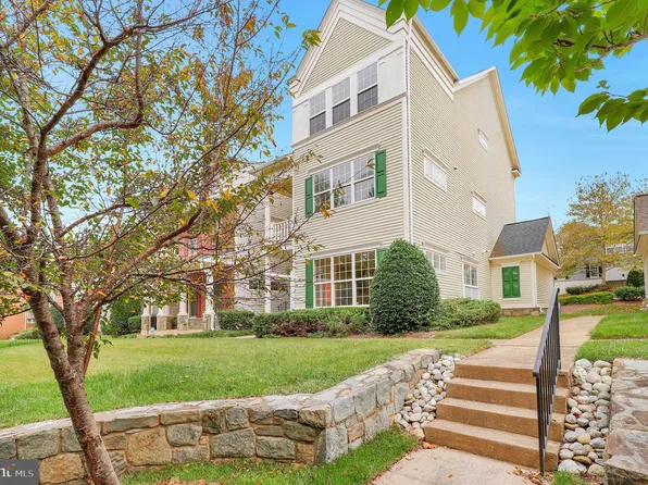 12815 Moneyworth Way, Clarksburg, MD 20871