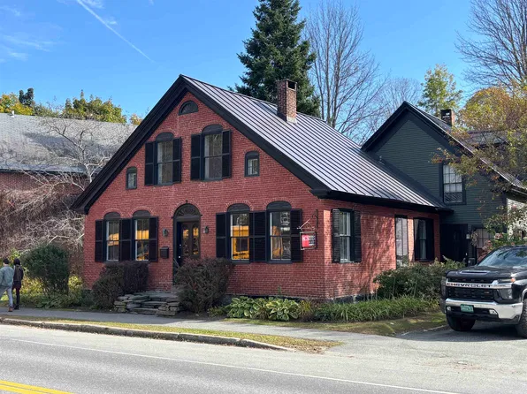 81 Central Street, Woodstock, VT 05091