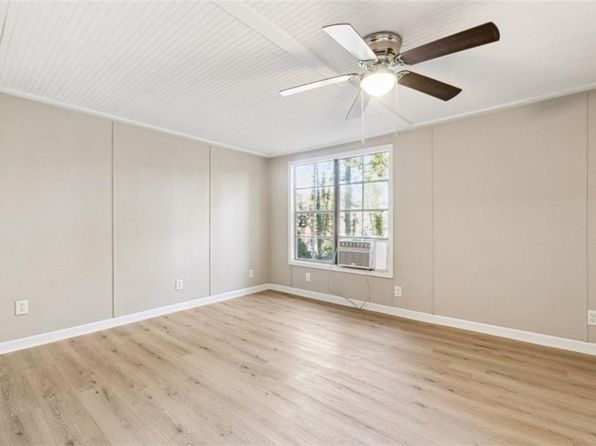 5141 Smith Ln, Gainesville, GA 30506