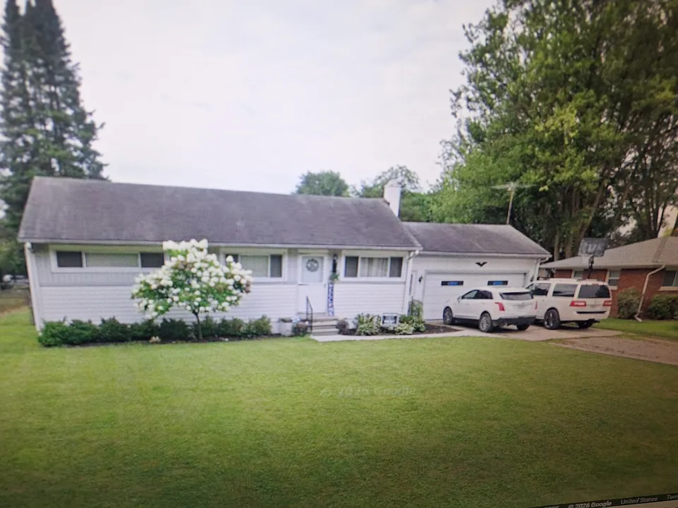 23322 Mapleview Dr