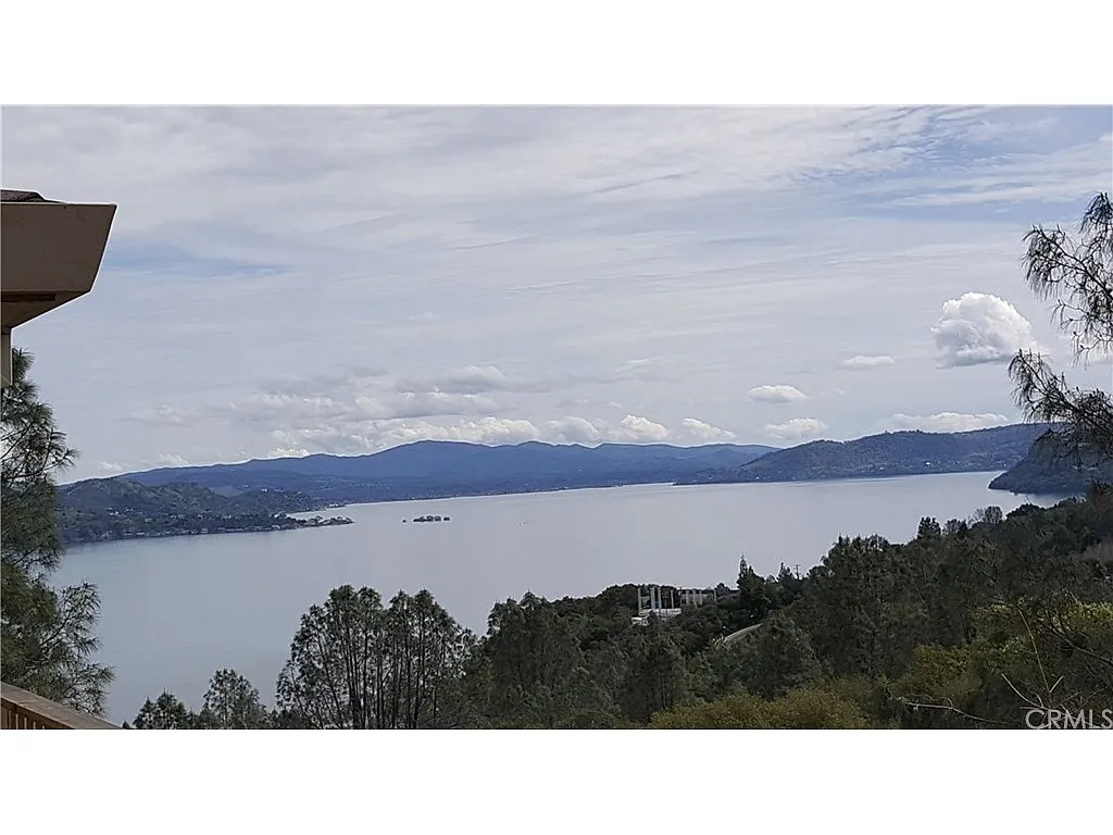 3624 Shoreline View Way photo 1