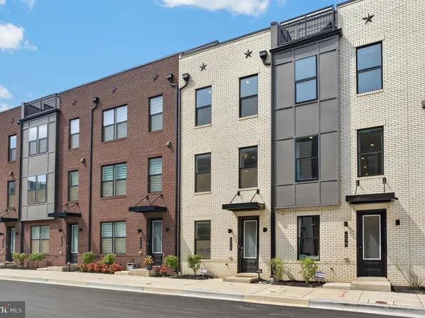 112 Glass Ln, Baltimore, MD 21230