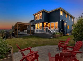 286 S Nolan Hill Blvd NW, Calgary, AB T3R 0P5