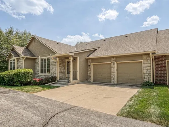 15751 S Sunset Dr Unit 3303, Olathe, KS 66062