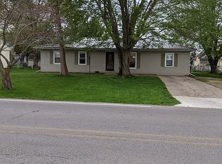 1025 E Greenville Pike, Winchester, IN 47394