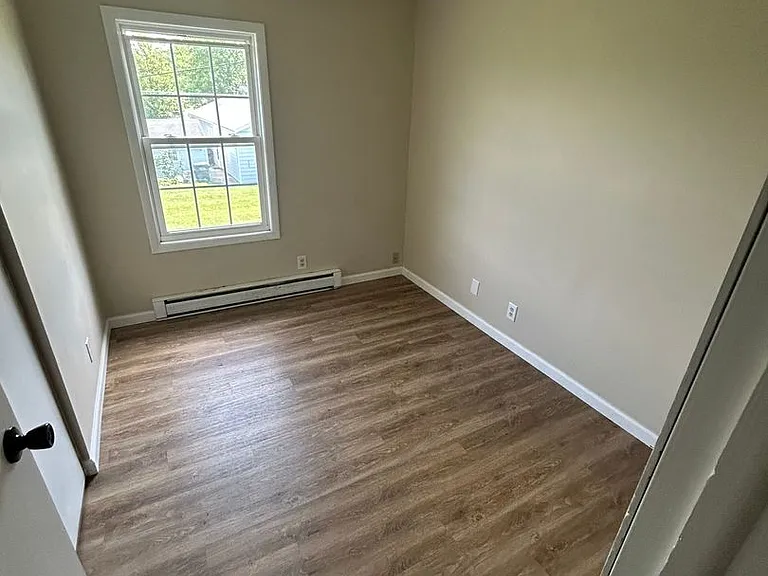 347 N Charles St — Photo 16