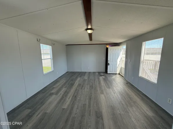 6422 Summer Oak Dr, Panama City Beach, FL 32408