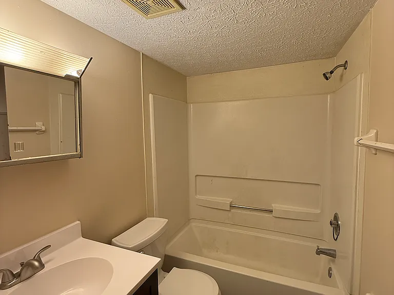 7731 Shirlington Dr — Photo 6