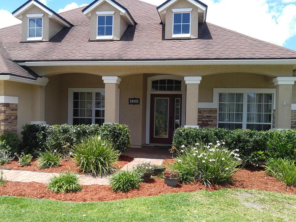 2nd image of 2025 Spring Meadows Ct